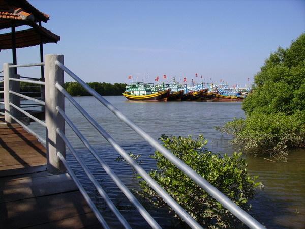 River Ray Estates Resort Loc An Luaran gambar