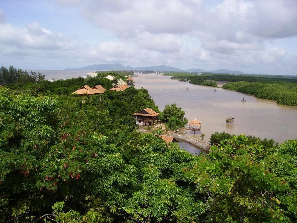 River Ray Estates Resort Loc An Luaran gambar